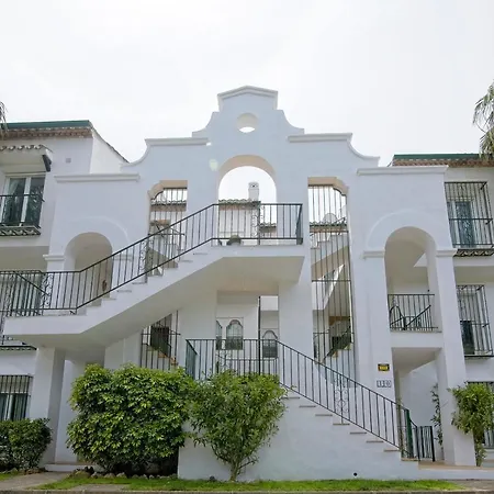Enjoy El Presidente Penthouse Apartment Estepona