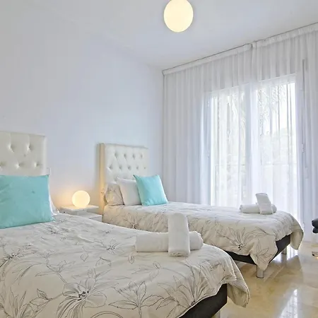 Enjoy El Presidente Penthouse Estepona